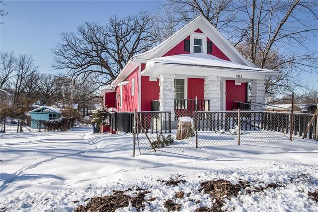 1912 Chelsea Avenue, Kansas City, MO 64127