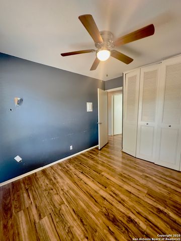 4706 Castle Stream Drive, San Antonio, TX 78218