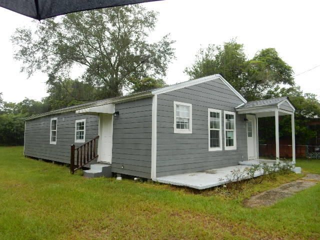 403 Klondyke St., Hattiesburg, MS 39401