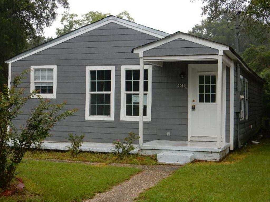 403 Klondyke St., Hattiesburg, MS 39401