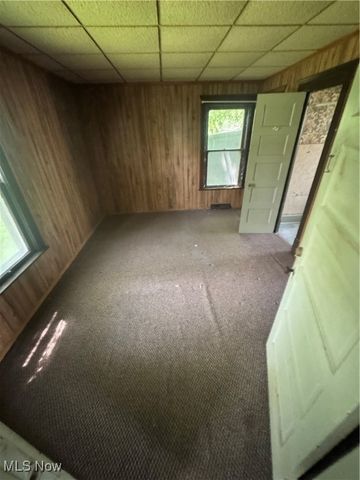 148 Oak Street, Elyria, OH 44035