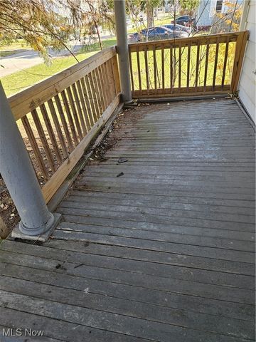 148 Oak Street, Elyria, OH 44035