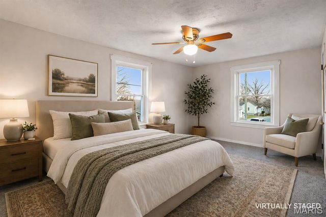 202 Summit Avenue, Glen Carbon, IL 62034