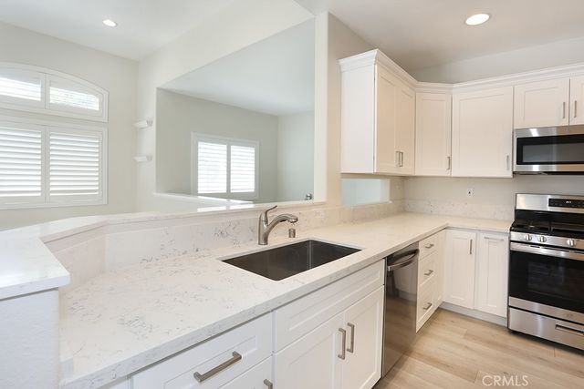 7839 E Viewrim Drive, Anaheim, CA 92808