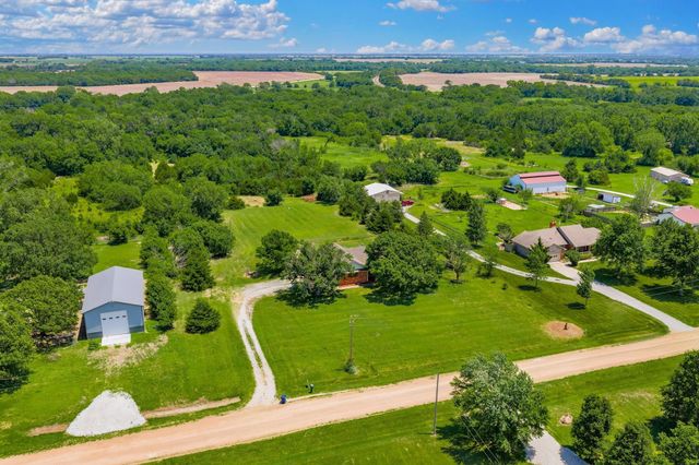 1254 N Osage Rd, Mulvane, KS 67110