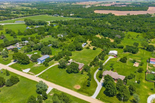 1254 N Osage Rd, Mulvane, KS 67110