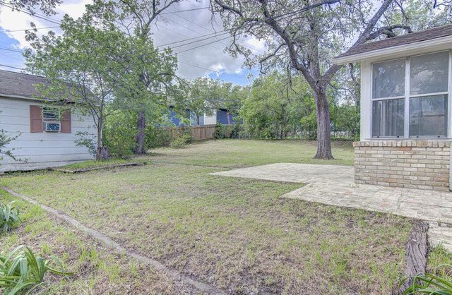 2709 Rae Dell Ave, Austin, TX 78704