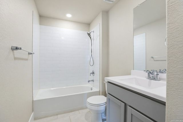 21223 Cobbles Loop, San Antonio, TX 78266
