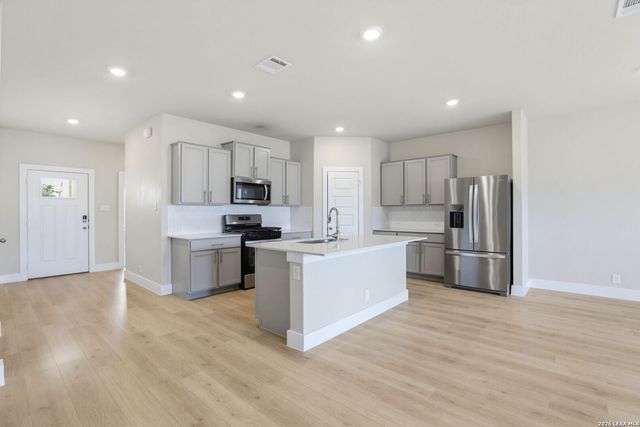 21223 Cobbles Loop, San Antonio, TX 78266