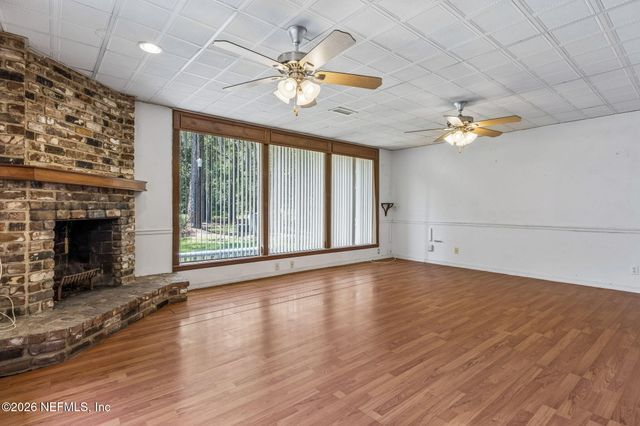 6450 HYDE GROVE Avenue, Jacksonville, FL 32210