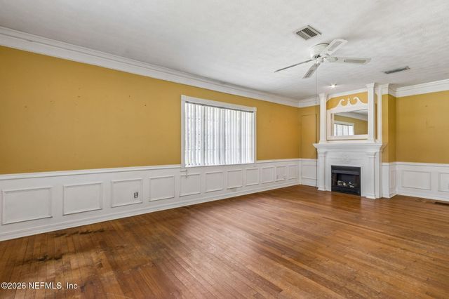 6450 HYDE GROVE Avenue, Jacksonville, FL 32210