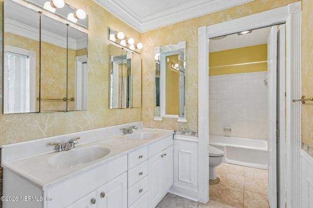 6450 HYDE GROVE Avenue, Jacksonville, FL 32210