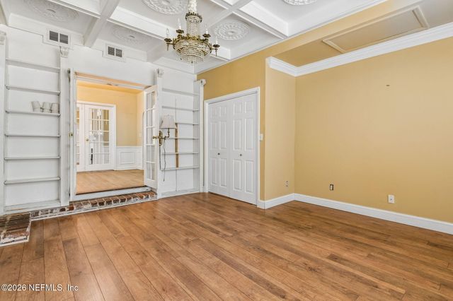 6450 HYDE GROVE Avenue, Jacksonville, FL 32210