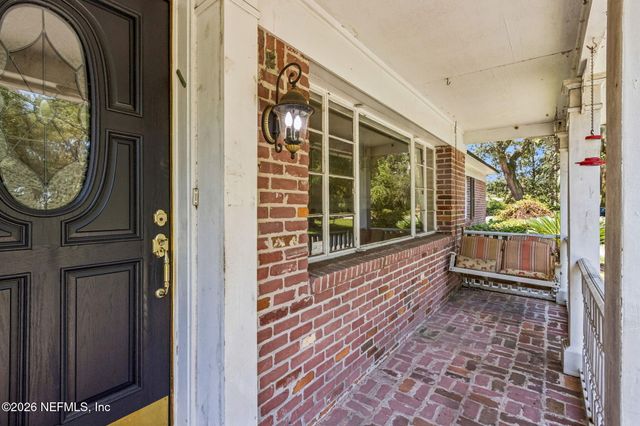 6450 HYDE GROVE Avenue, Jacksonville, FL 32210