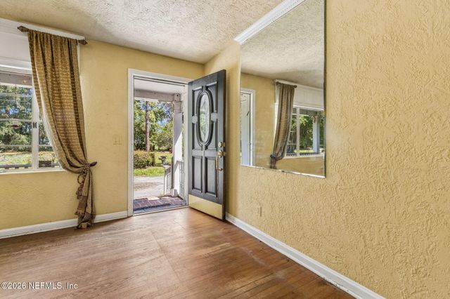 6450 HYDE GROVE Avenue, Jacksonville, FL 32210