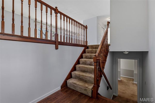 1948 Dovershire Court, Chesterfield, MO 63017