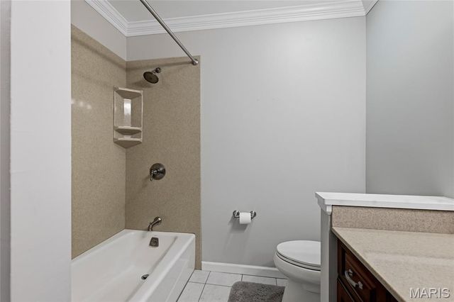 1948 Dovershire Court, Chesterfield, MO 63017