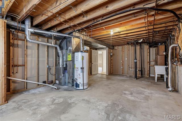 1948 Dovershire Court, Chesterfield, MO 63017