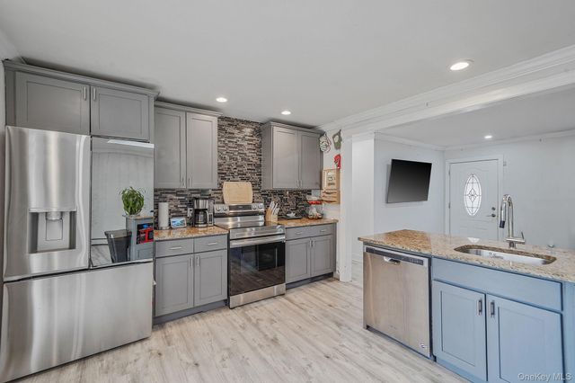 47 Mayfield Drive, Mastic Beach, NY 11951