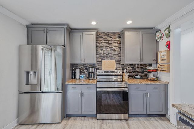 47 Mayfield Drive, Mastic Beach, NY 11951