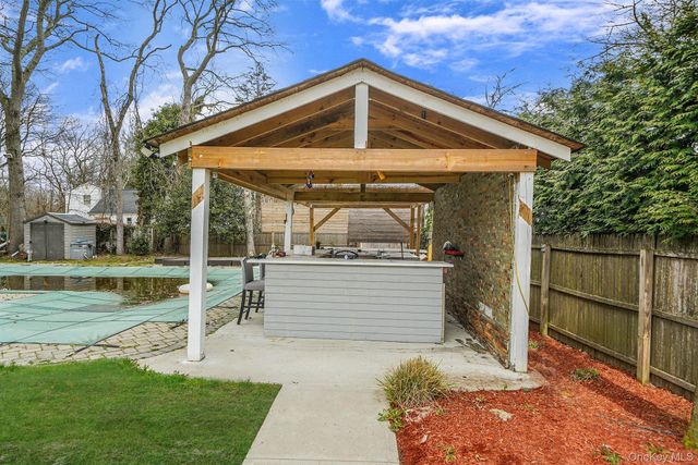 47 Mayfield Drive, Mastic Beach, NY 11951