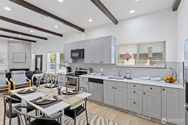 2127 S L Street, Tacoma, WA 98405