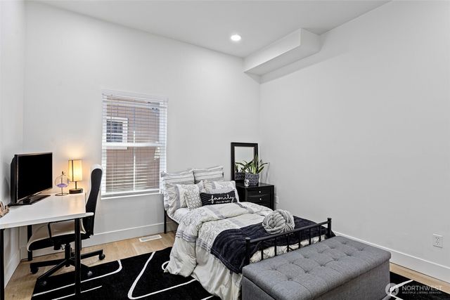 2127 S L Street, Tacoma, WA 98405