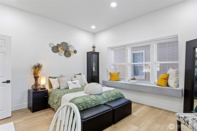 2127 S L Street, Tacoma, WA 98405