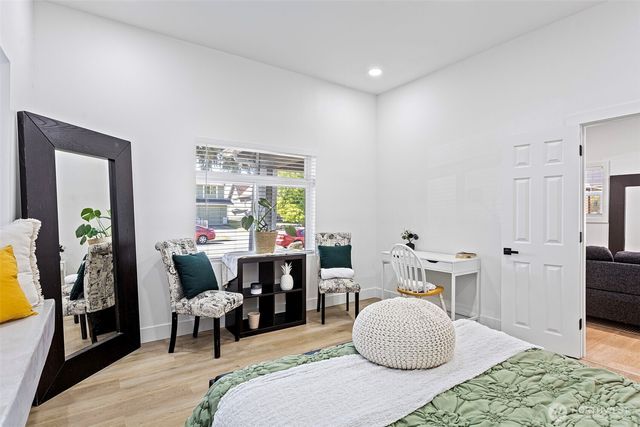 2127 S L Street, Tacoma, WA 98405