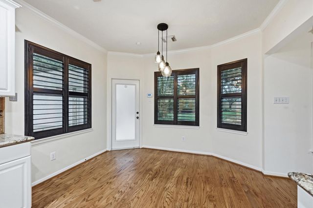 9310 Stone Post Circle, Houston, TX 77064