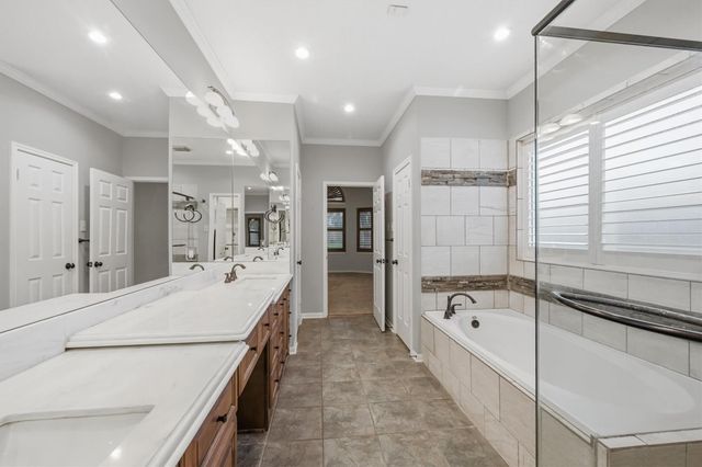 9310 Stone Post Circle, Houston, TX 77064