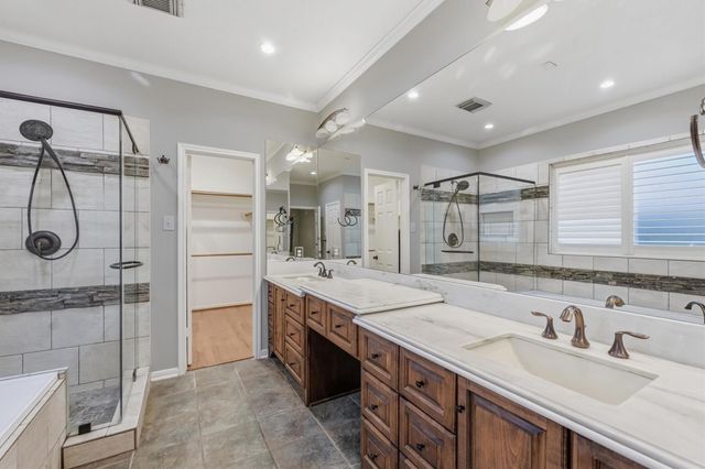 9310 Stone Post Circle, Houston, TX 77064