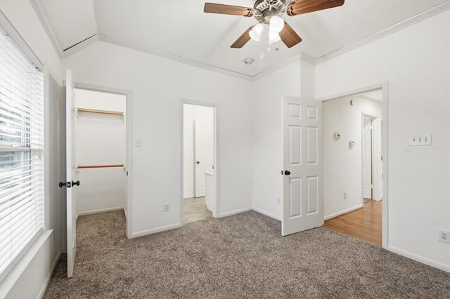 9310 Stone Post Circle, Houston, TX 77064