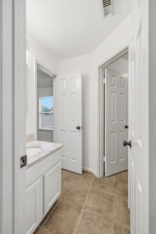 9310 Stone Post Circle, Houston, TX 77064