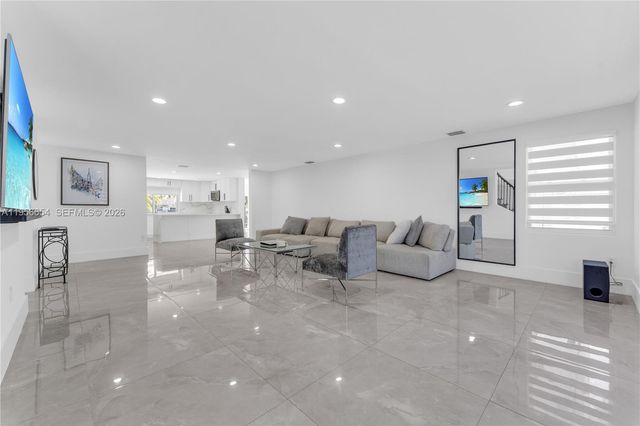 11824 SW 43rd Court, Davie, FL 33330