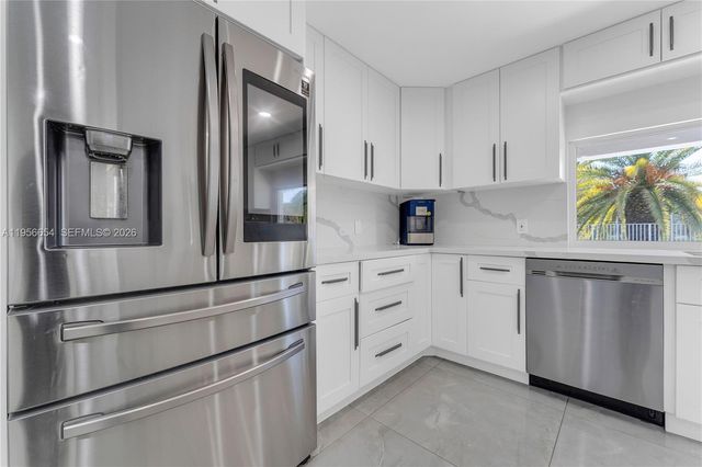11824 SW 43rd Court, Davie, FL 33330