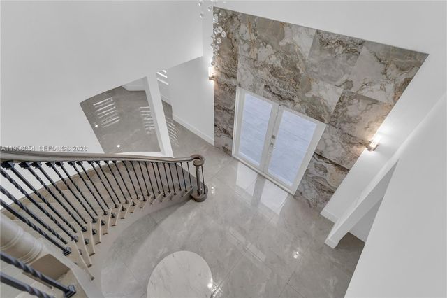 11824 SW 43rd Court, Davie, FL 33330