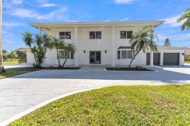 11824 SW 43rd Court, Davie, FL 33330