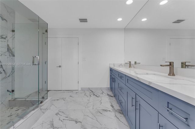 11824 SW 43rd Court, Davie, FL 33330