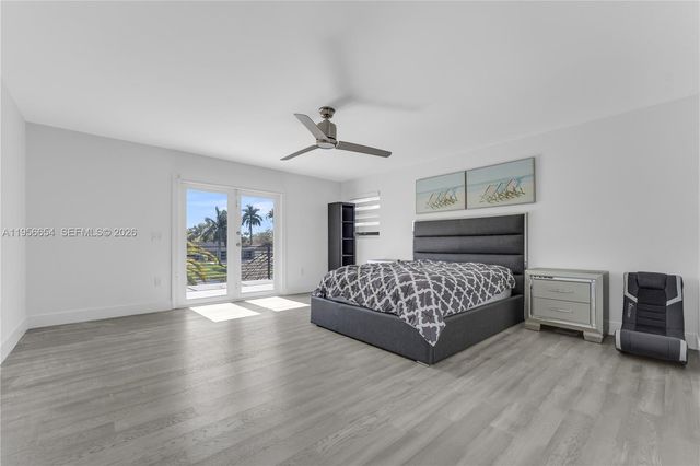 11824 SW 43rd Court, Davie, FL 33330