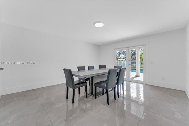11824 SW 43rd Court, Davie, FL 33330