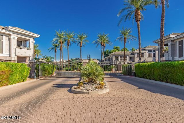 15221 N CLUBGATE Drive 1121, Scottsdale, AZ 85254