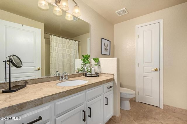 15221 N CLUBGATE Drive 1121, Scottsdale, AZ 85254