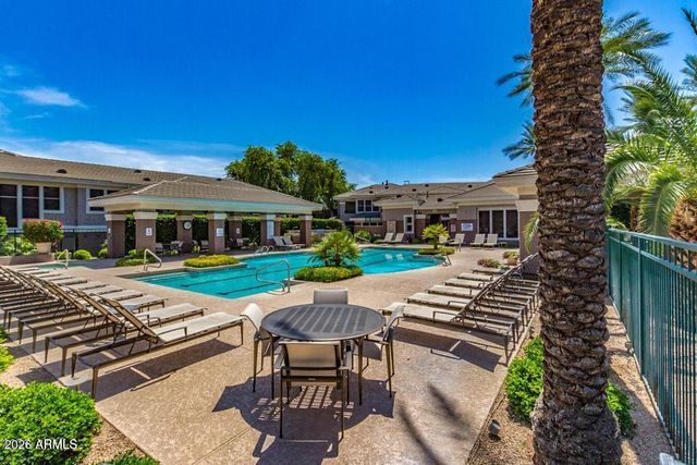 15221 N CLUBGATE Drive 1121, Scottsdale, AZ 85254