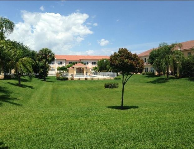 501 Talia Circle, Palm Springs, FL 33461