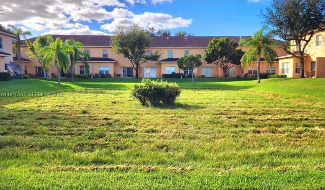 501 Talia Circle, Palm Springs, FL 33461