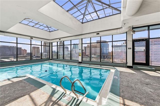 700 E 8th Street 5B, Kansas City, MO 64106