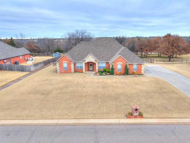 726 Silver Tree Drive, Choctaw, OK 73020
