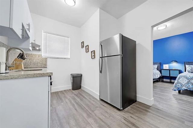 1029 SW 5th St 13, Miami, FL 33130