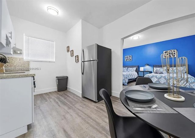 1029 SW 5th St 13, Miami, FL 33130